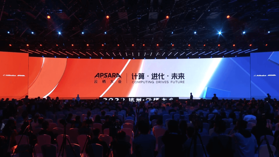 智慧康復的希望·程天科技悠行外骨骼亮相2022云棲大會